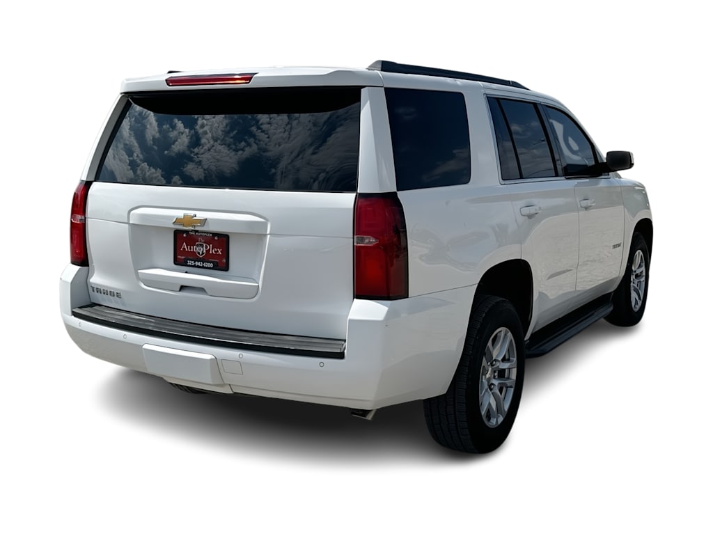 Thumbnail: 2018 Chevrolet Tahoe - 20