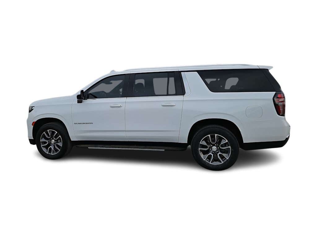 Thumbnail: 2023 Chevrolet Suburban - 3