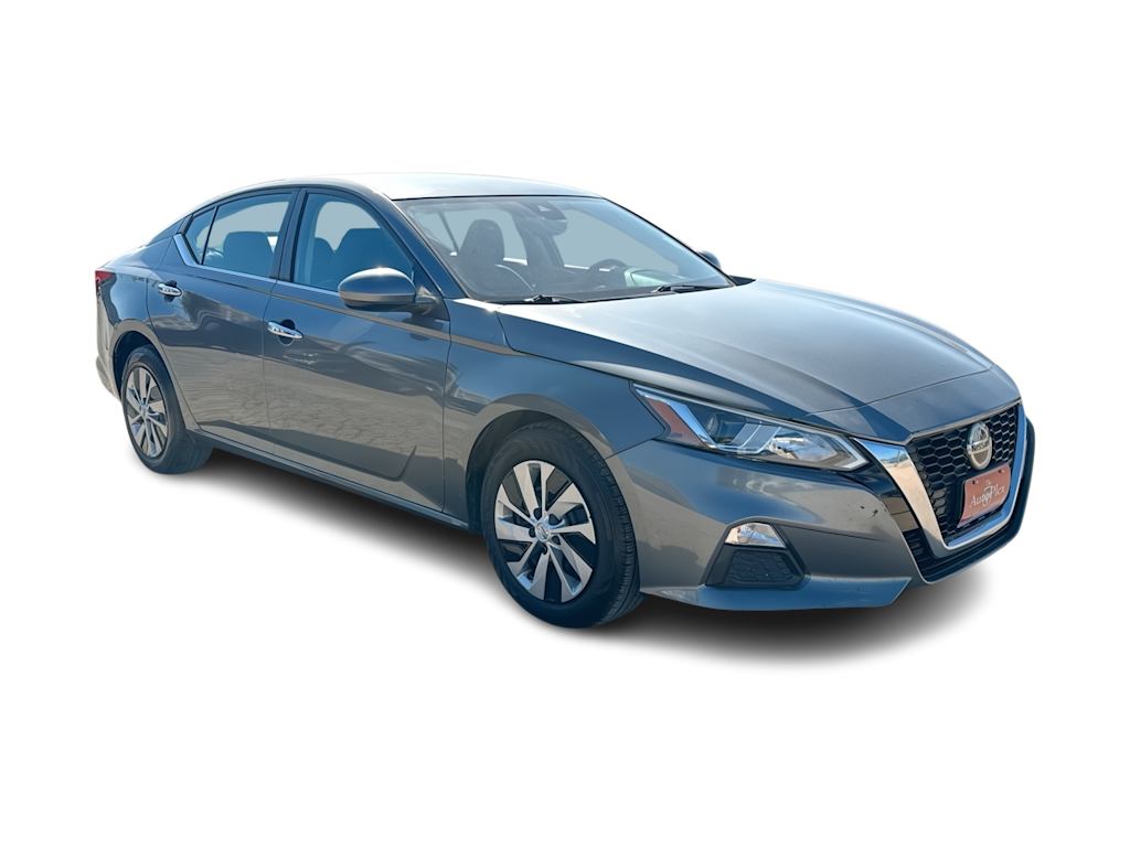 Thumbnail: 2021 Nissan Altima - 19