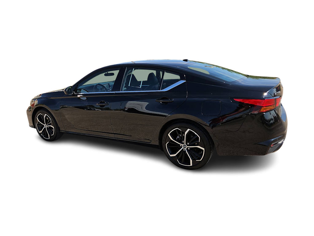 Thumbnail: 2025 Nissan Altima - 21