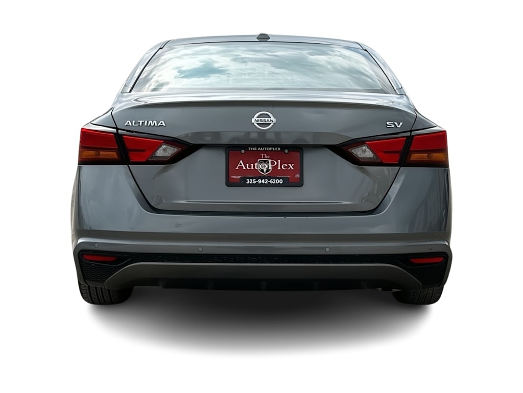 Thumbnail: 2022 Nissan Altima - 25