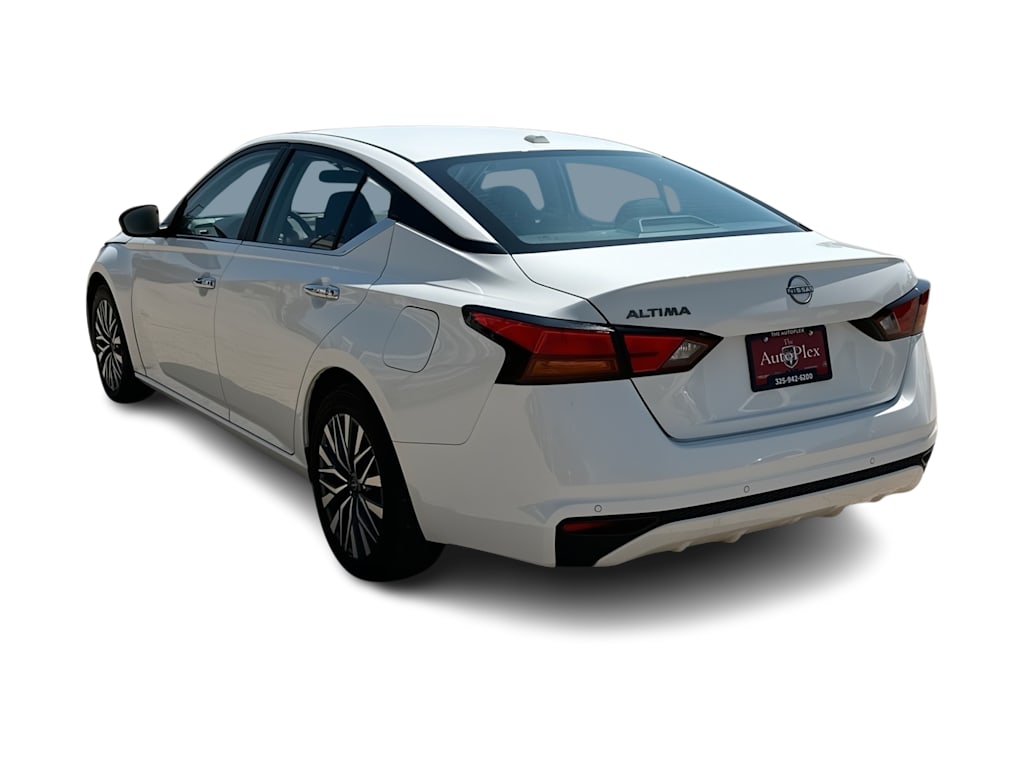 Thumbnail: 2025 Nissan Altima - 4