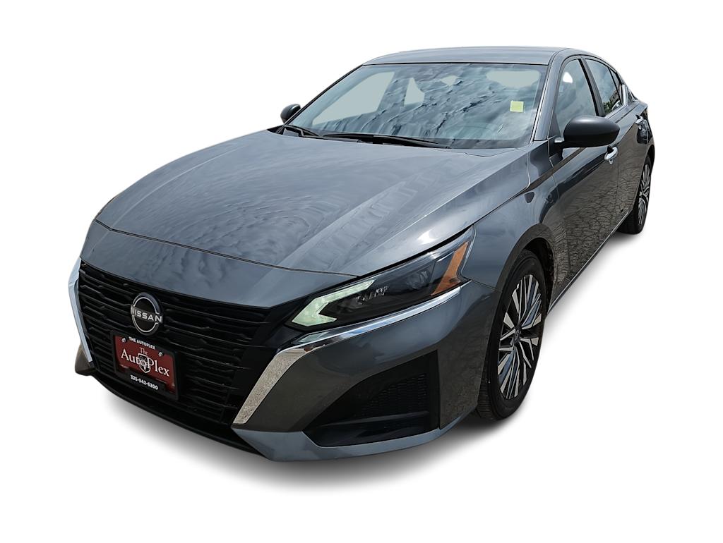 Thumbnail: 2025 Nissan Altima - 2