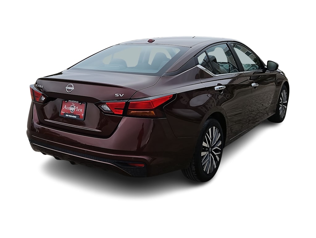 Thumbnail: 2024 Nissan Altima - 19