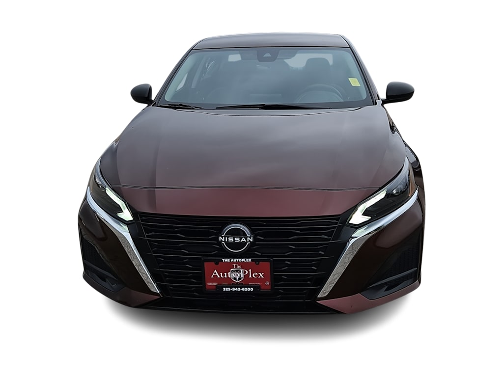 Thumbnail: 2024 Nissan Altima - 5