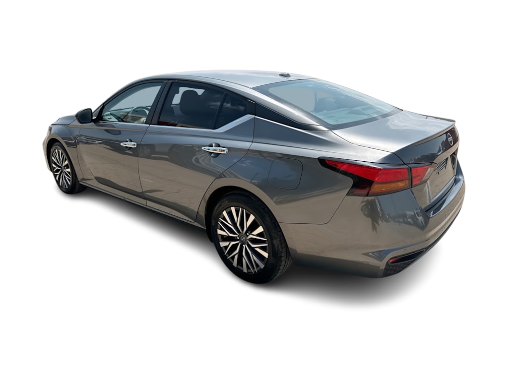Thumbnail: 2025 Nissan Altima - 4