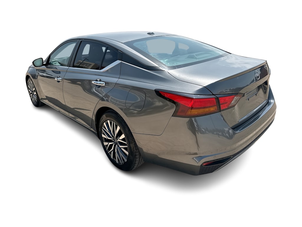 Thumbnail: 2025 Nissan Altima - 25