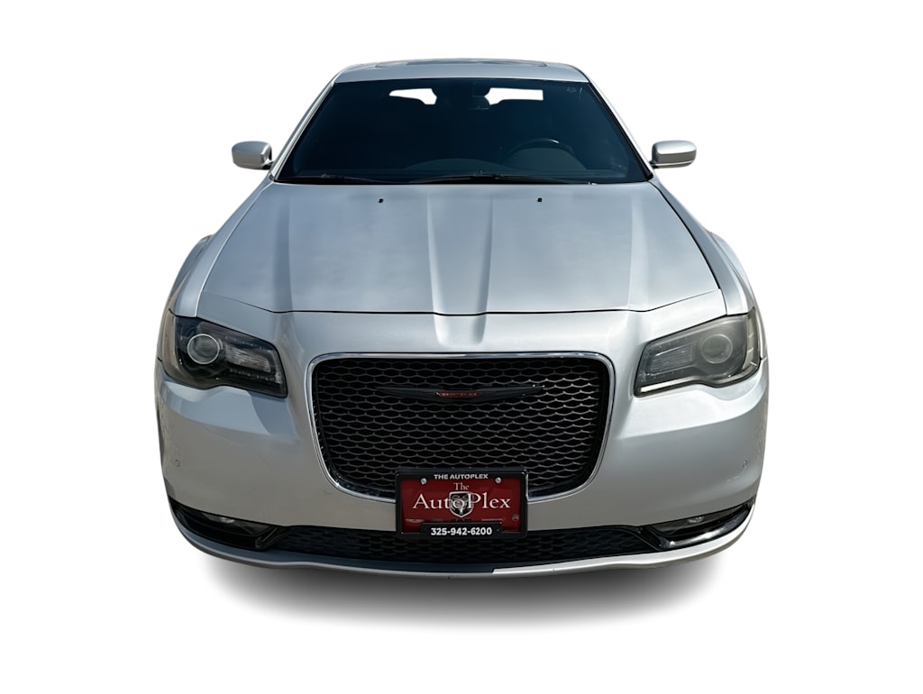 Thumbnail: 2021 Chrysler 300 - 25