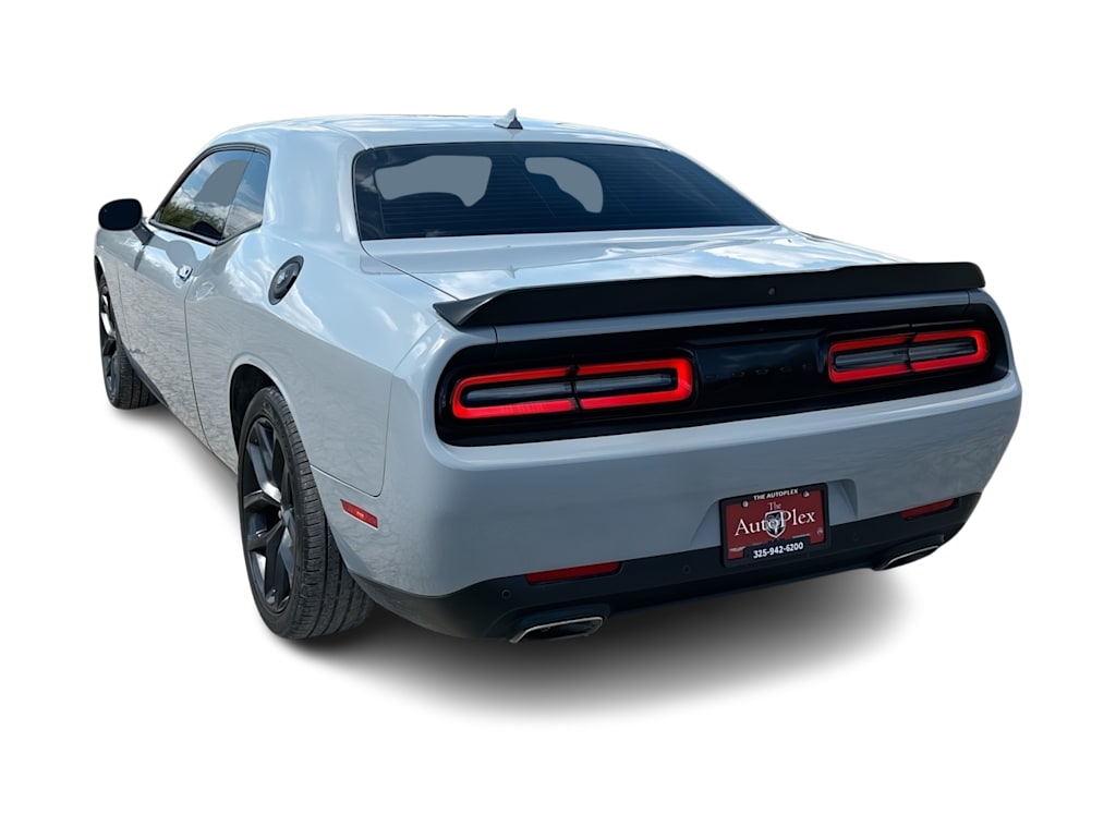 Thumbnail: 2022 Dodge Challenger - 4