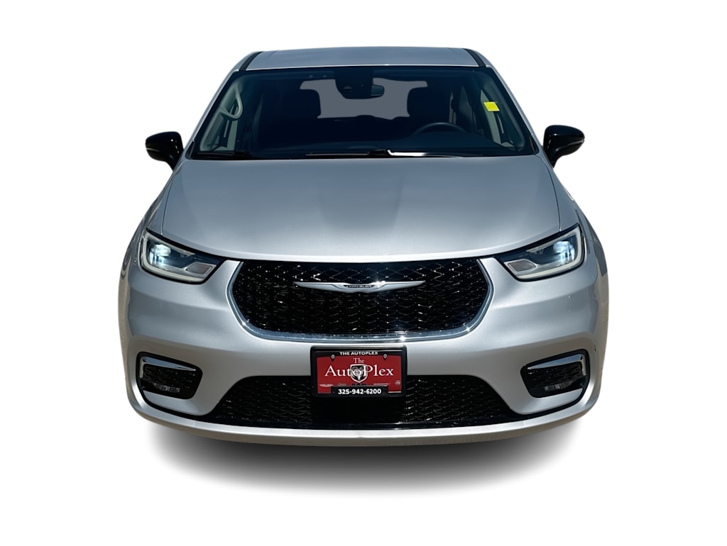 Thumbnail: 2024 Chrysler Pacifica - 6