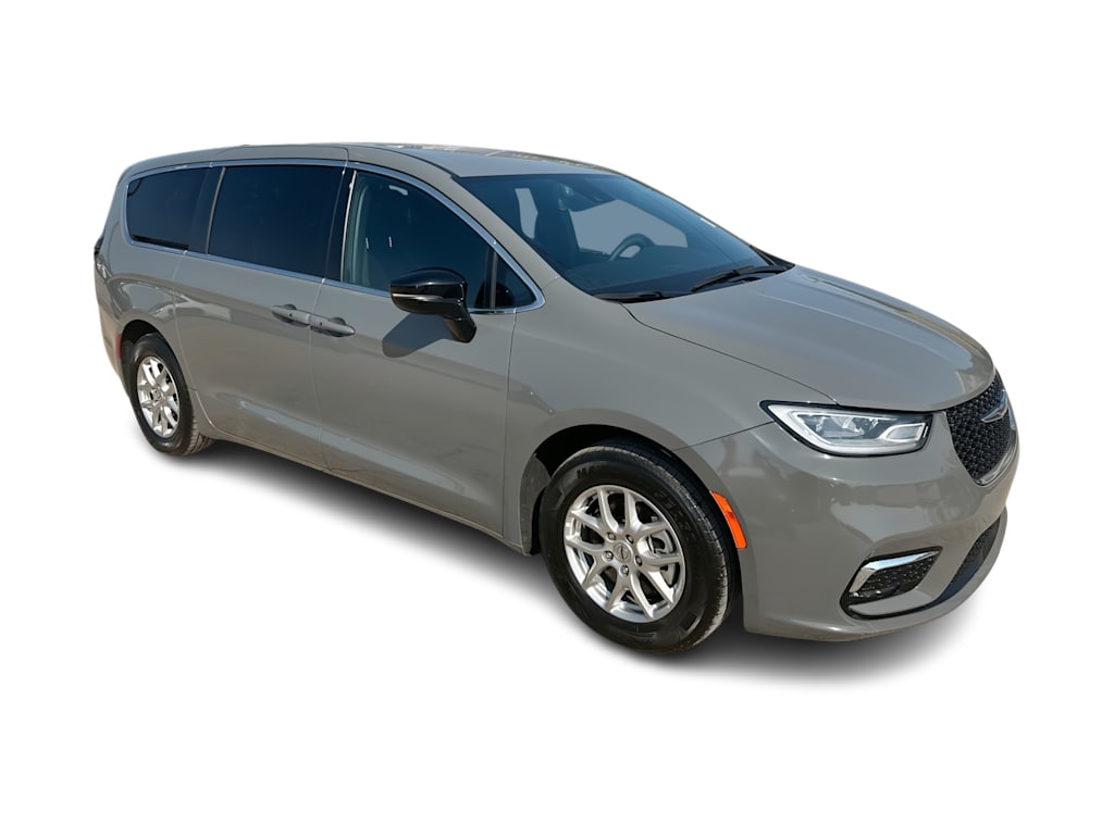 Thumbnail: 2025 Chrysler Pacifica - 18