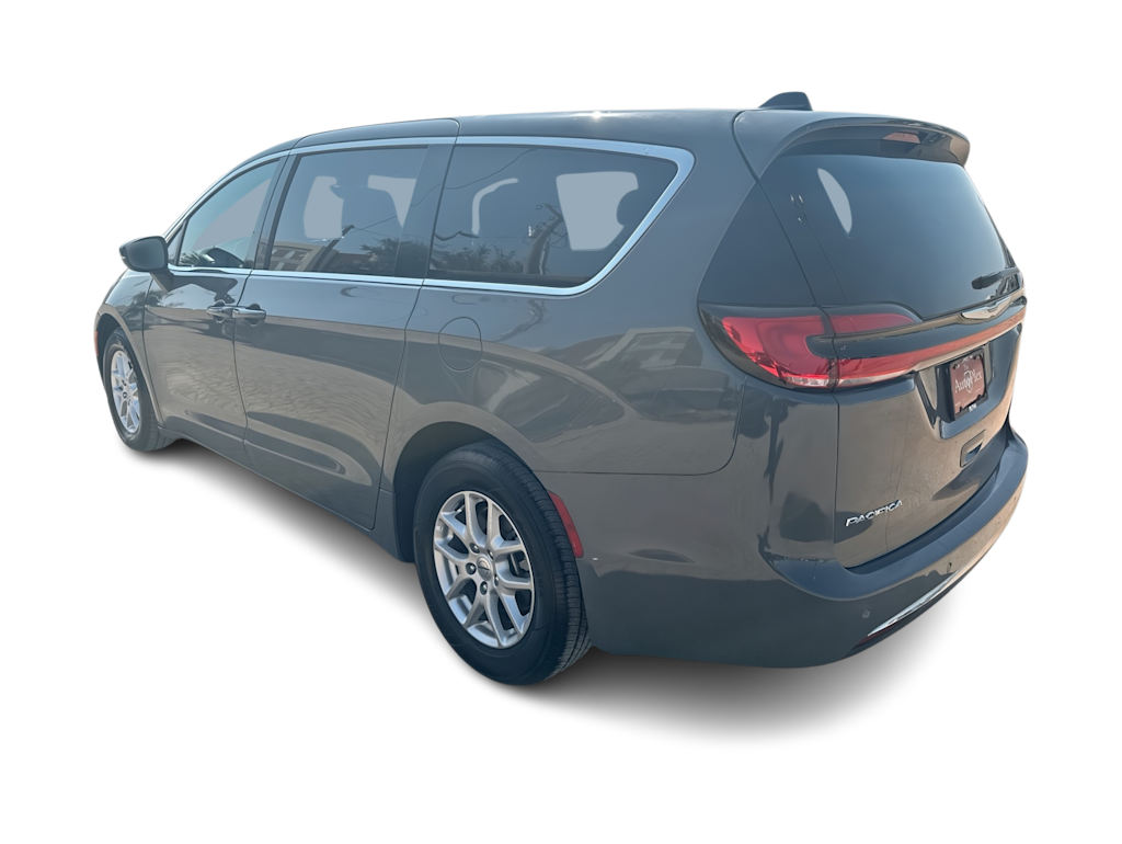 Thumbnail: 2025 Chrysler Pacifica - 23