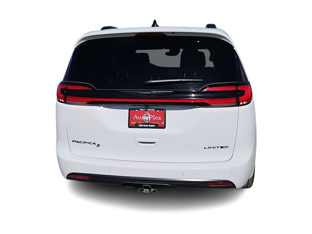 Thumbnail: 2026 Chrysler Pacifica - 5