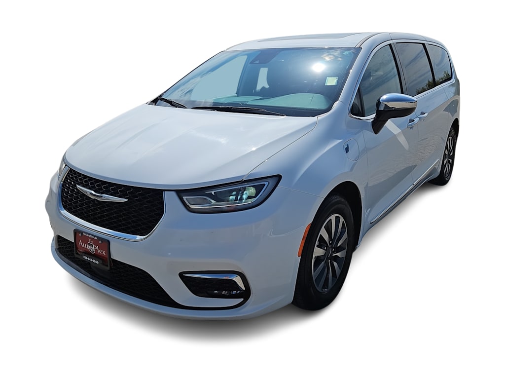 Thumbnail: 2023 Chrysler Pacifica - 18