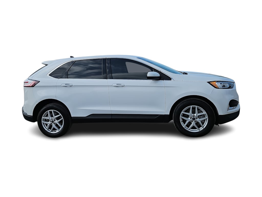 Thumbnail: 2022 Ford Edge - 18