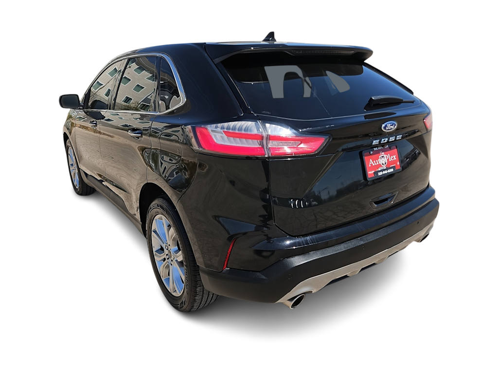 Thumbnail: 2023 Ford Edge - 4