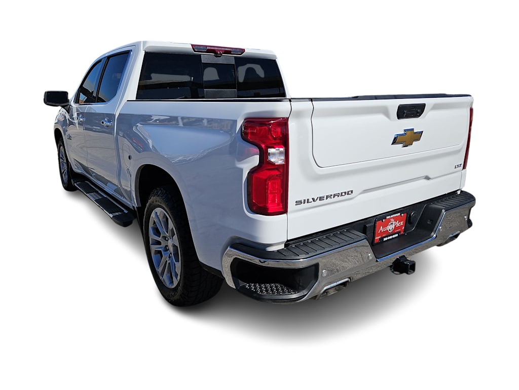 Thumbnail: 2022 Chevrolet Silverado 1500 - 4