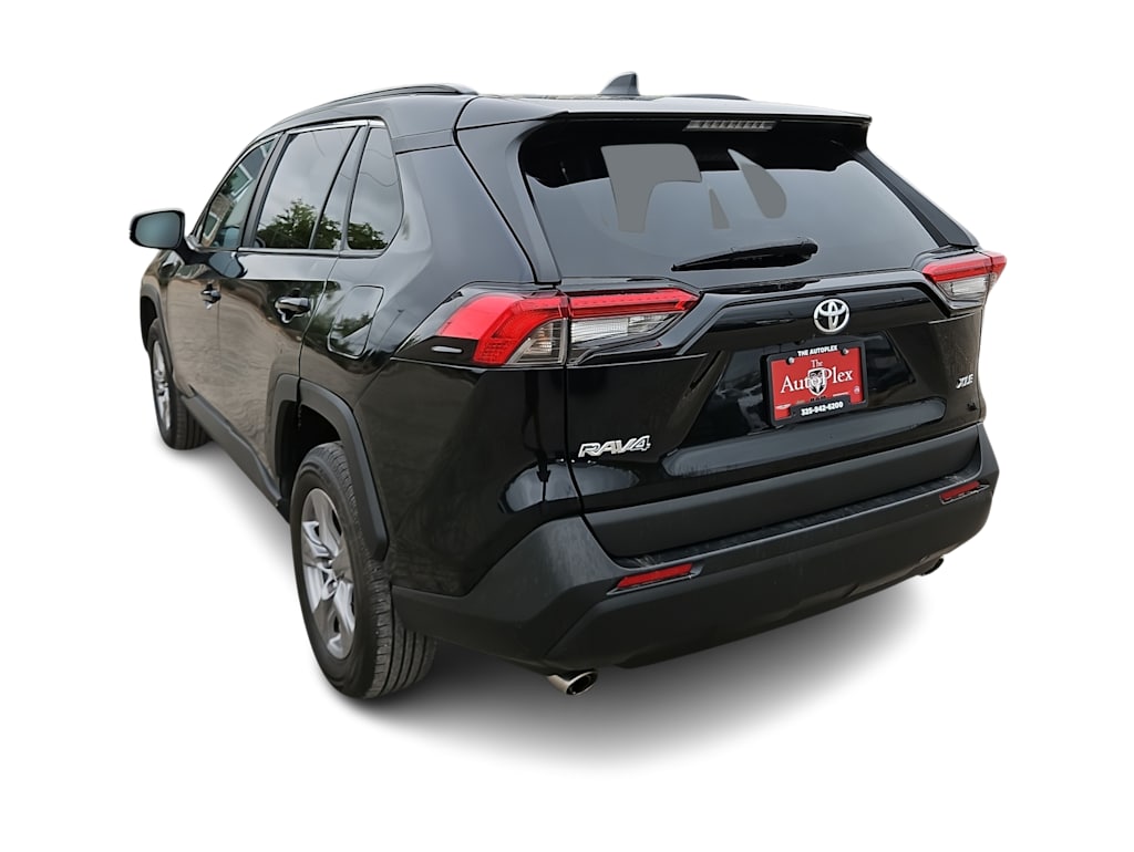 Thumbnail: 2024 Toyota RAV4 - 4