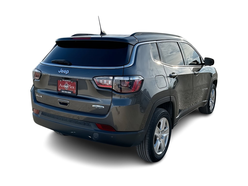 Thumbnail: 2022 Jeep Compass - 20