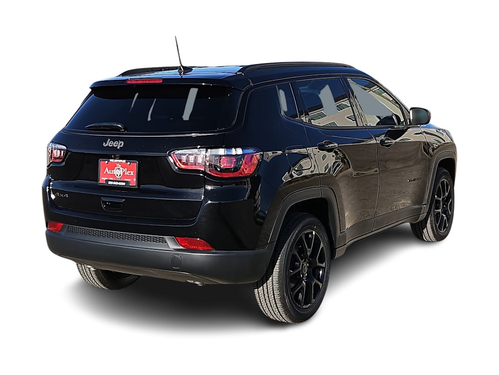 Thumbnail: 2026 Jeep Compass - 16