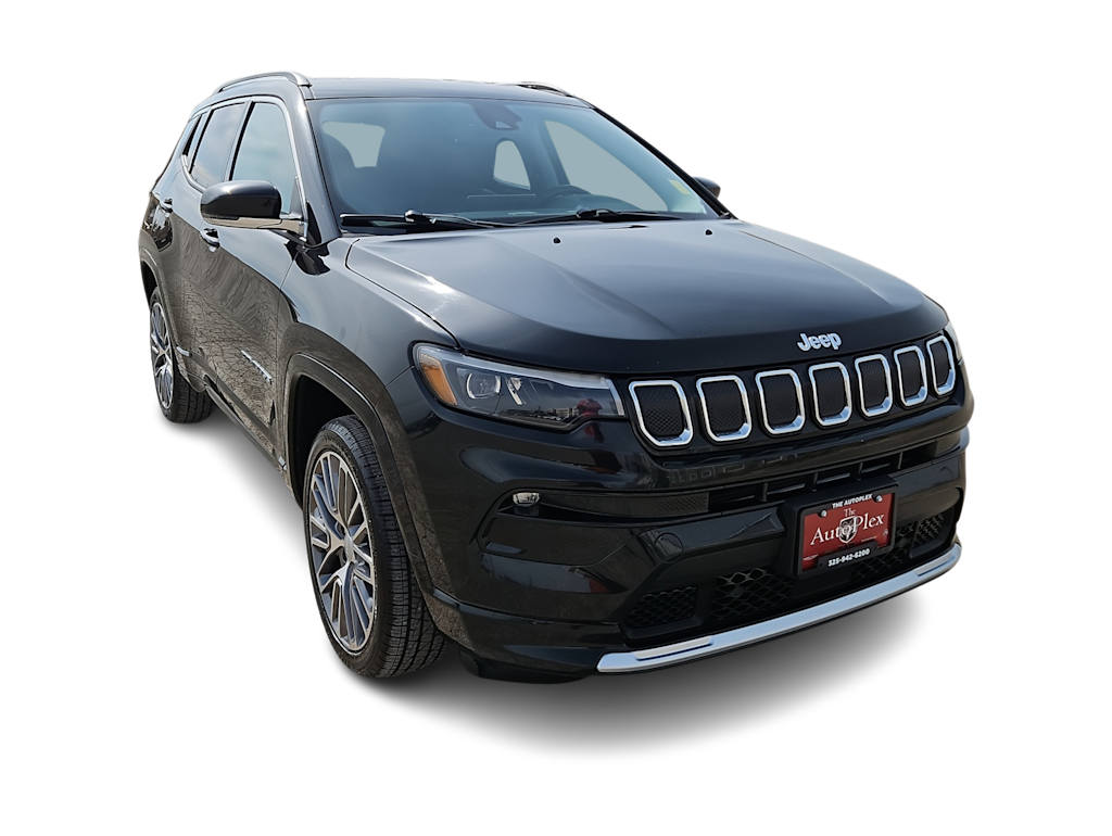 Thumbnail: 2022 Jeep Compass - 16