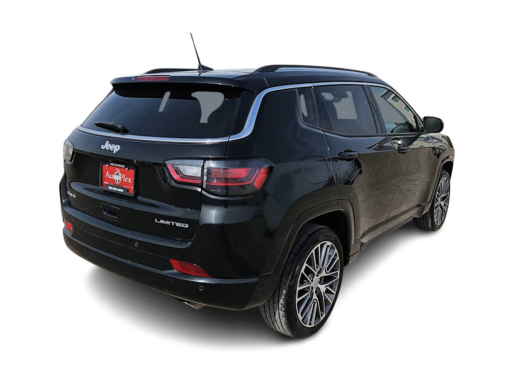Thumbnail: 2022 Jeep Compass - 19