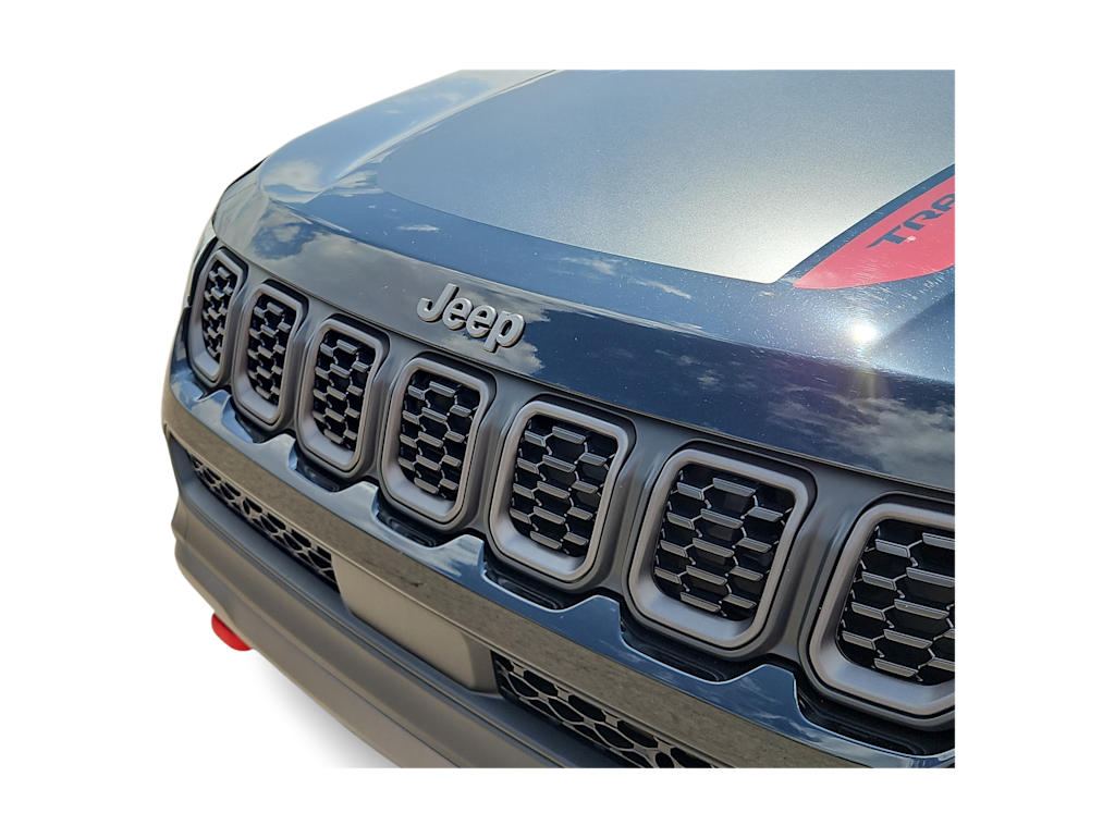 Thumbnail: 2025 Jeep Compass - 21