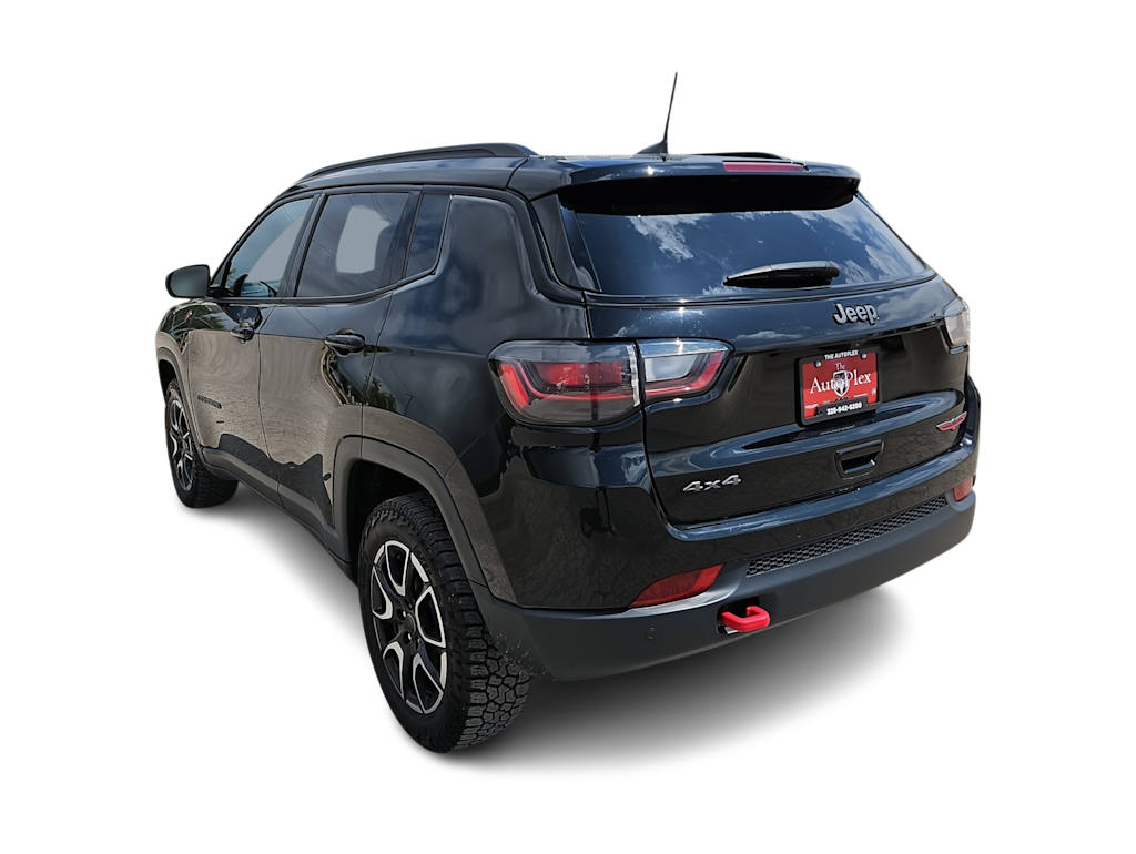 Thumbnail: 2025 Jeep Compass - 4