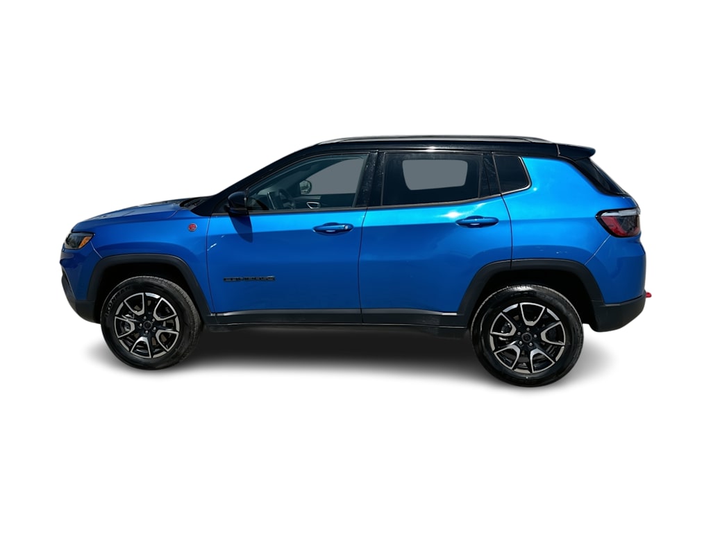 Thumbnail: 2025 Jeep Compass - 22