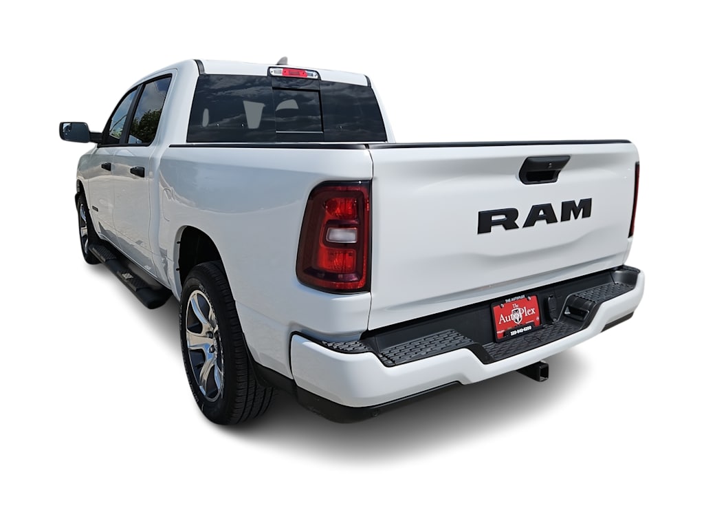 Thumbnail: 2026 RAM 1500 - 4