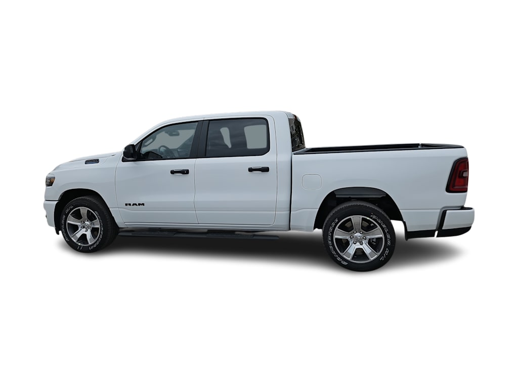 Thumbnail: 2026 RAM 1500 - 3