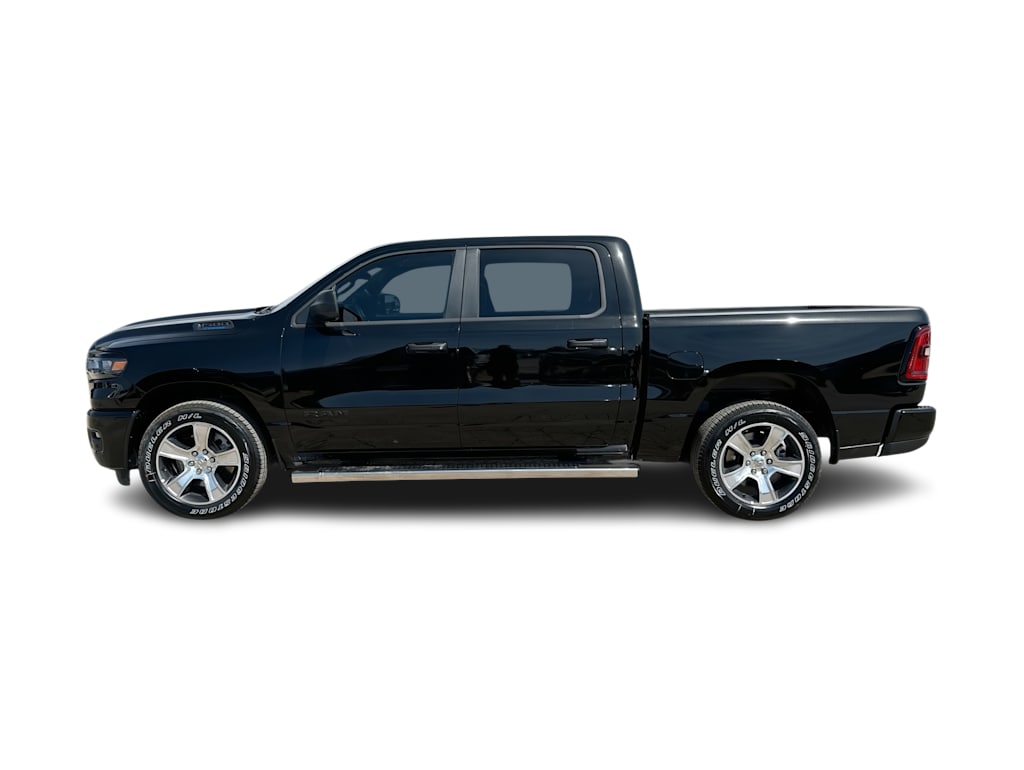 Thumbnail: 2026 RAM 1500 - 3