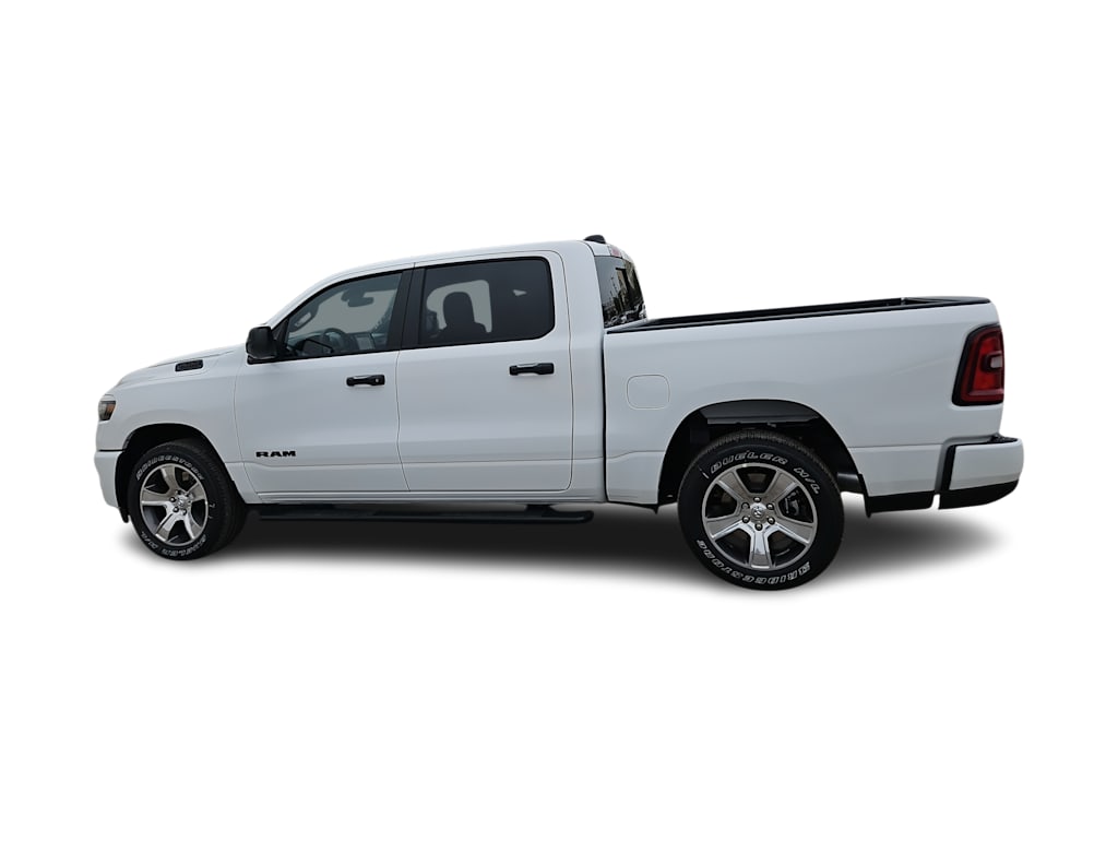 Thumbnail: 2026 RAM 1500 - 3