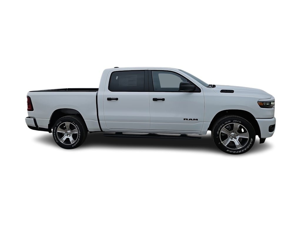Thumbnail: 2026 RAM 1500 - 18