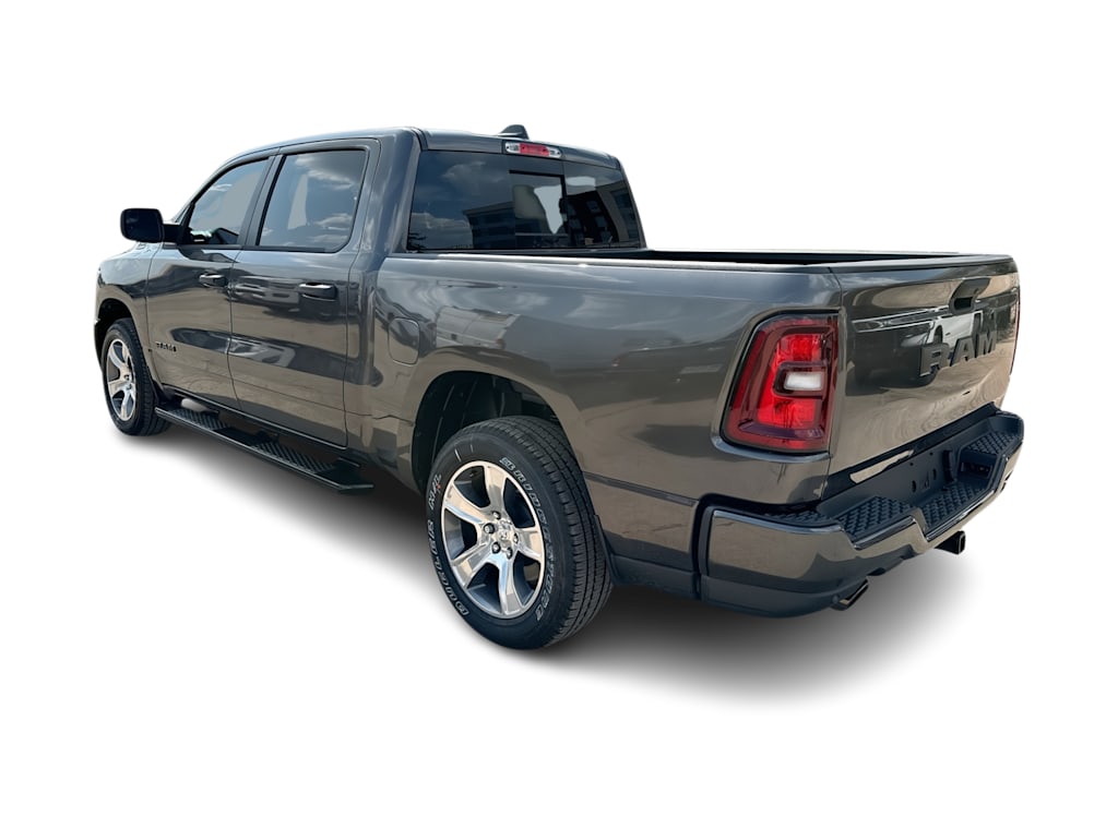 Thumbnail: 2026 RAM 1500 - 4