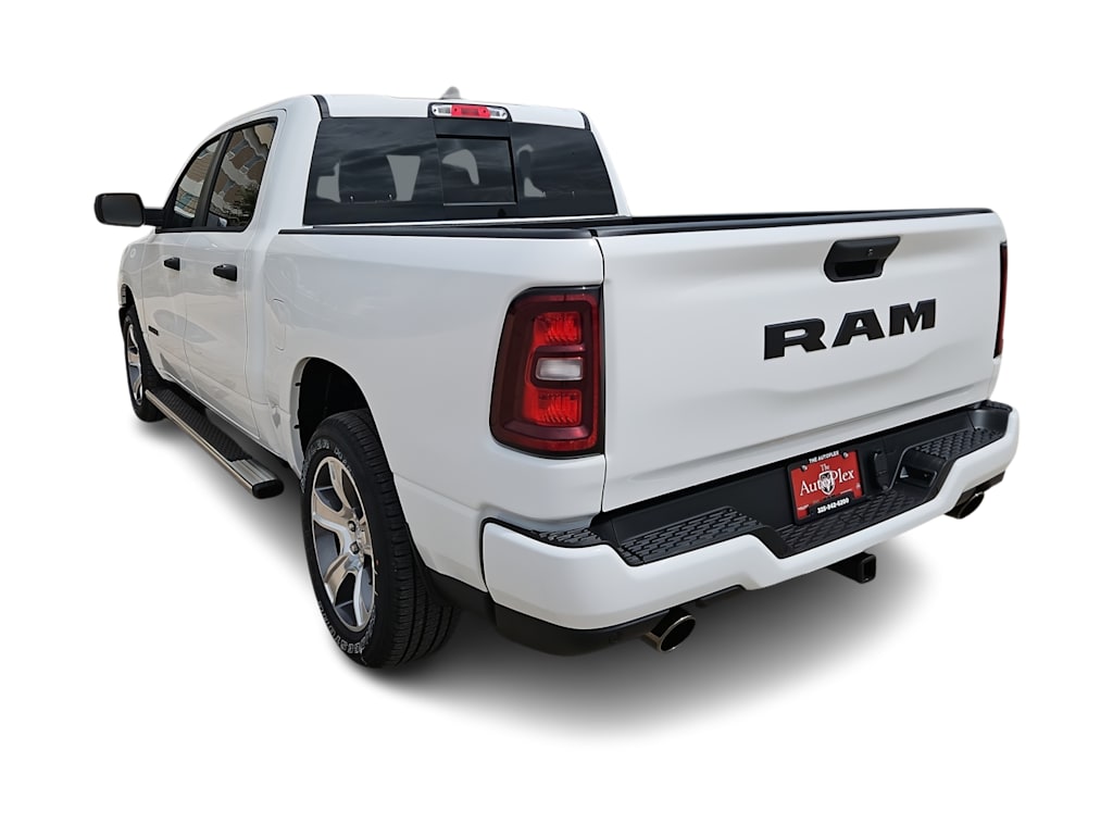 Thumbnail: 2026 RAM 1500 - 4
