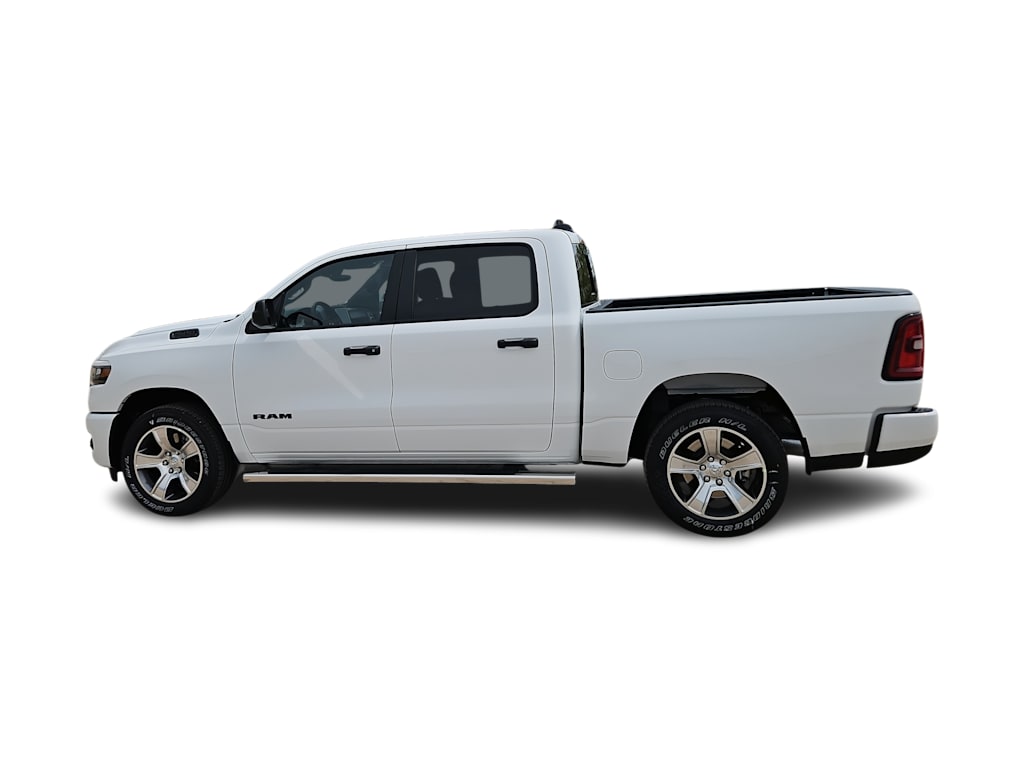 Thumbnail: 2026 RAM 1500 - 3