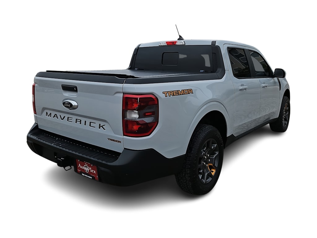 Thumbnail: 2023 Ford Maverick - 17