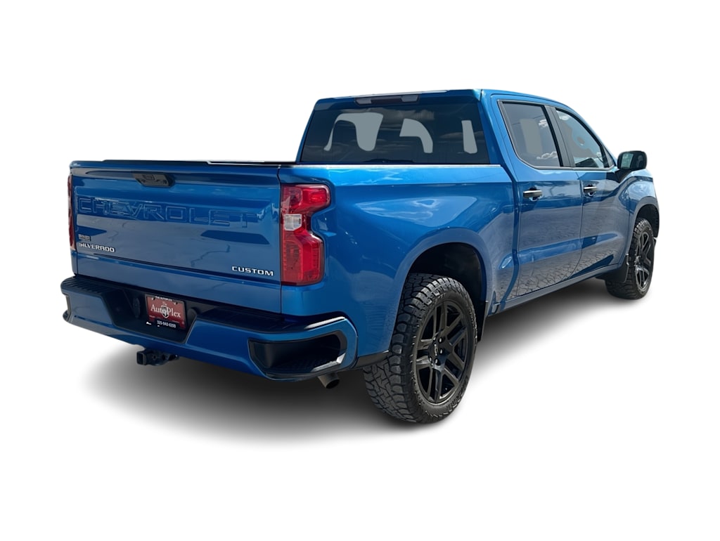 Thumbnail: 2023 Chevrolet Silverado 1500 - 21
