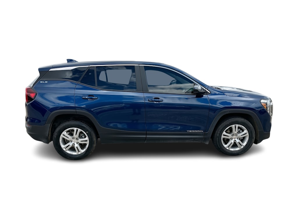 Thumbnail: 2022 GMC Terrain - 22
