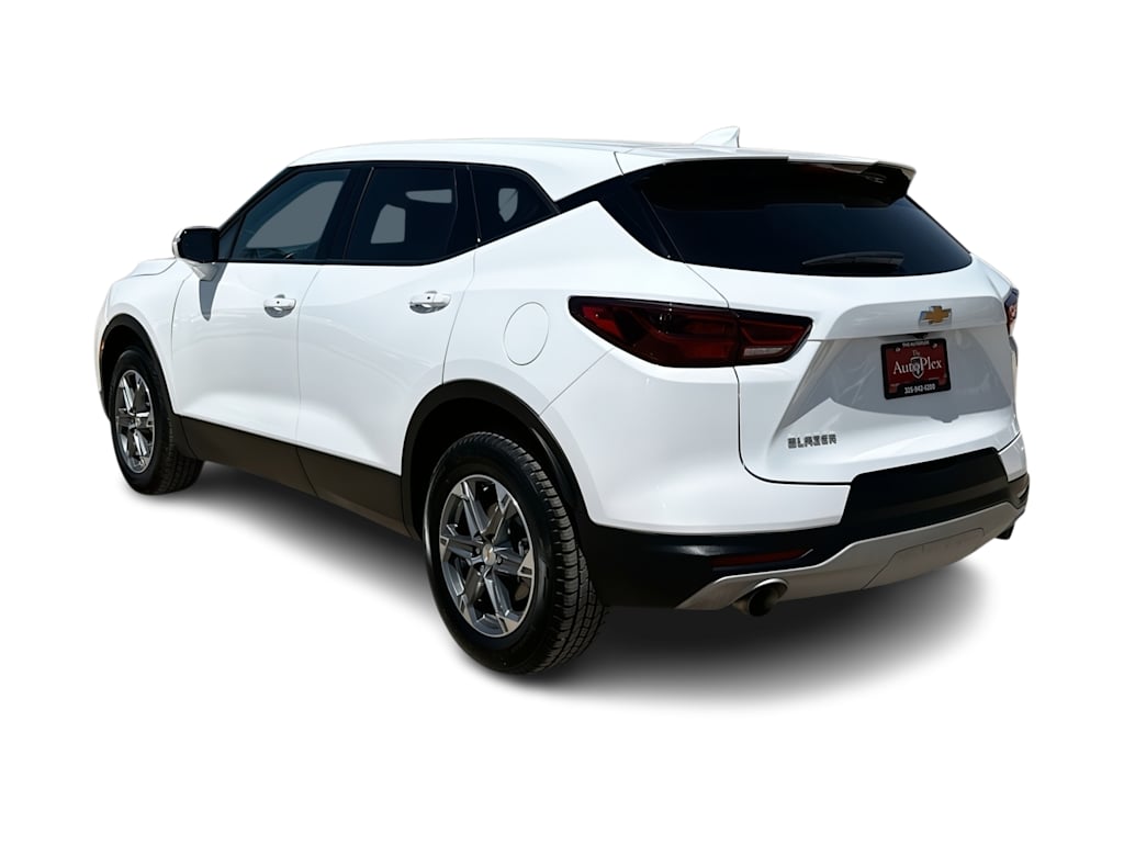 Thumbnail: 2025 Chevrolet Blazer - 26
