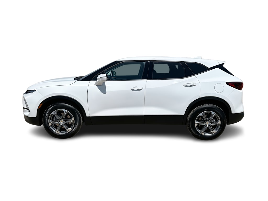 Thumbnail: 2025 Chevrolet Blazer - 3
