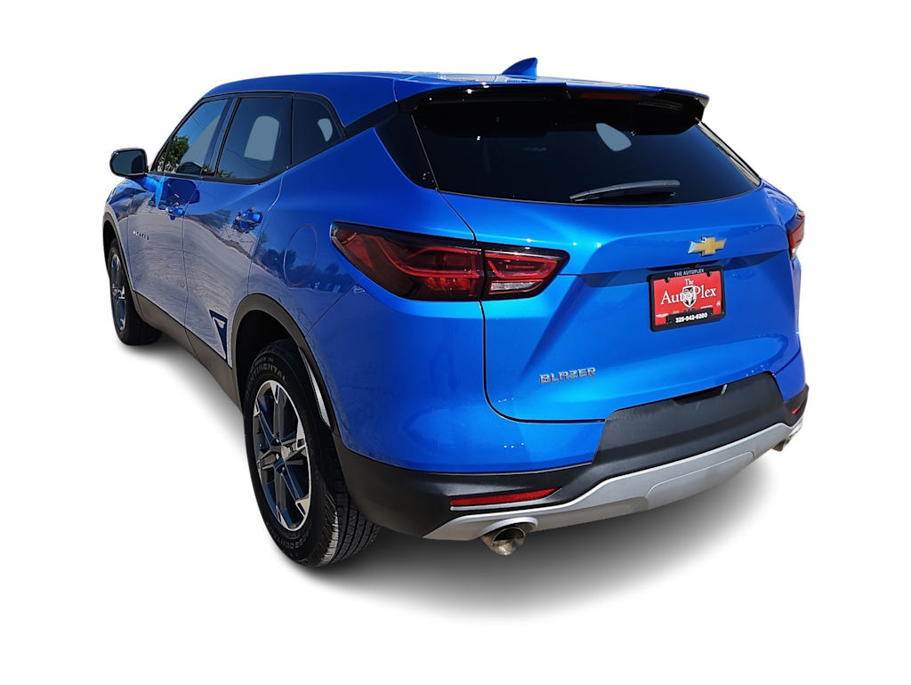 Thumbnail: 2024 Chevrolet Blazer - 4