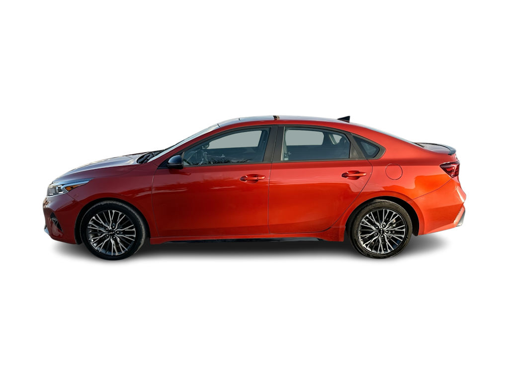 Thumbnail: 2024 Kia Forte - 3
