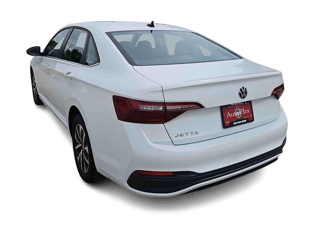 Thumbnail: 2024 Volkswagen Jetta - 17