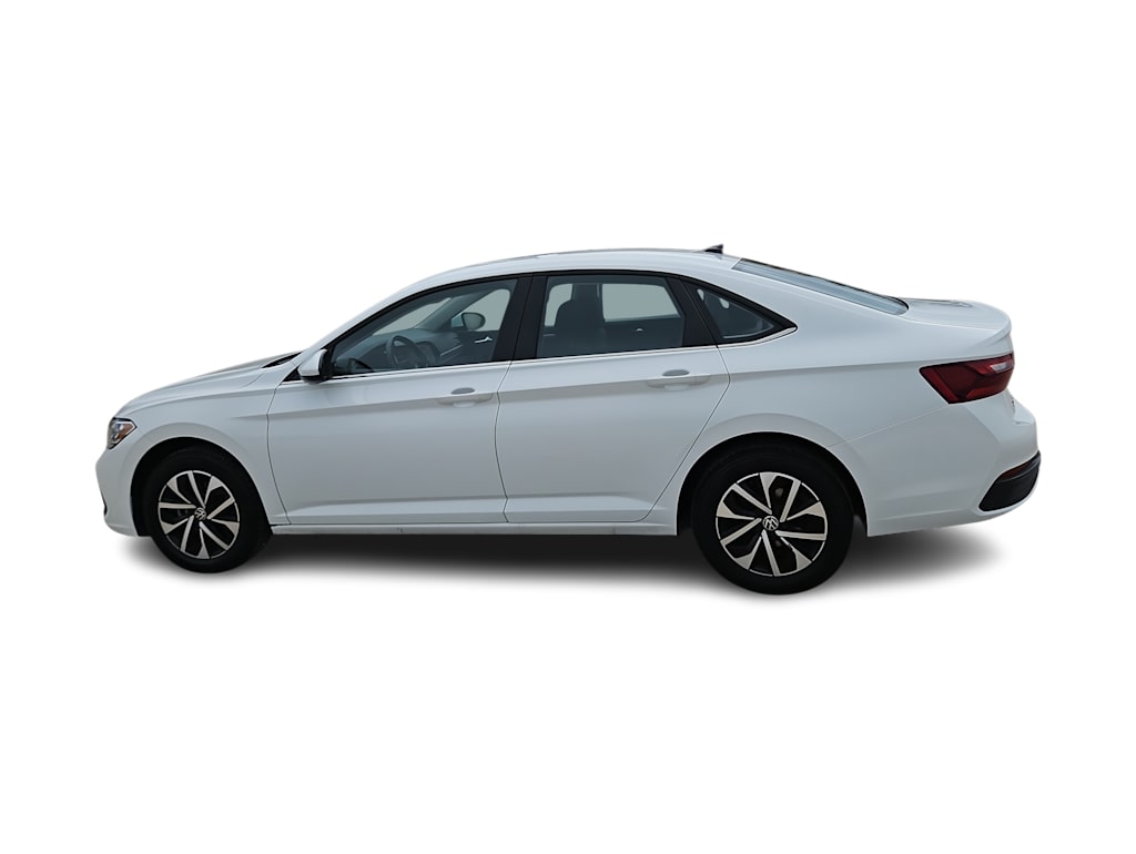 Thumbnail: 2024 Volkswagen Jetta - 3