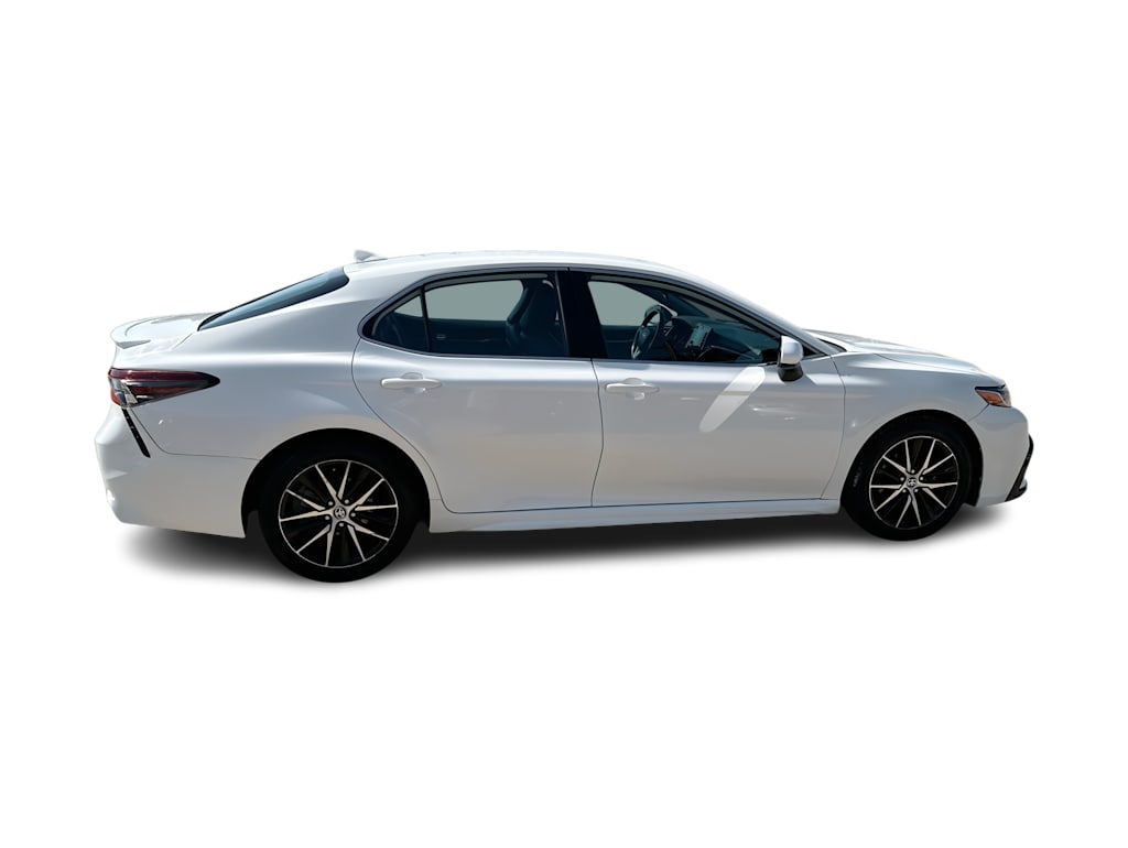 Thumbnail: 2022 Toyota Camry - 22