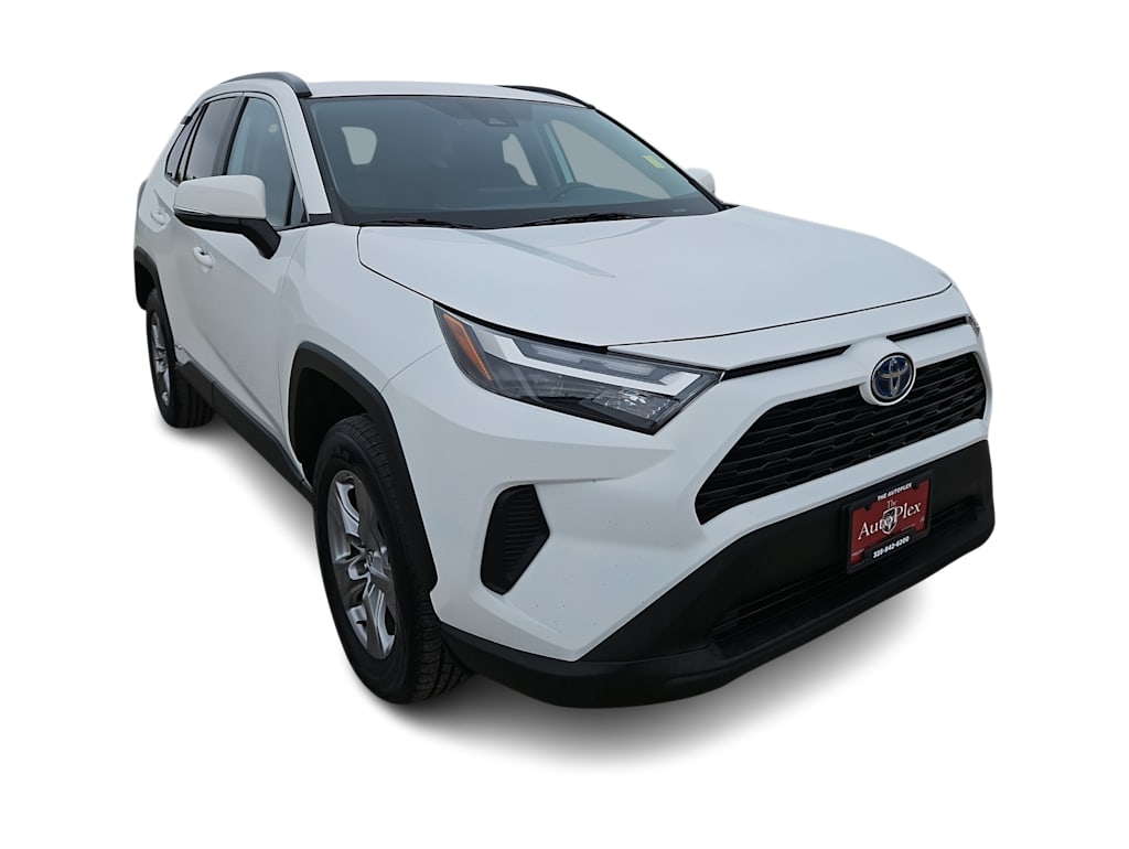 Thumbnail: 2022 Toyota RAV4 - 17