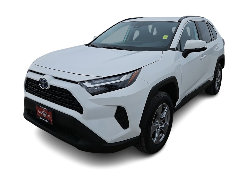 Thumbnail: 2022 Toyota RAV4 - 18