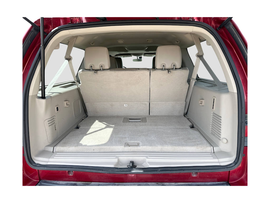Thumbnail: 2016 Lincoln Navigator L - 16